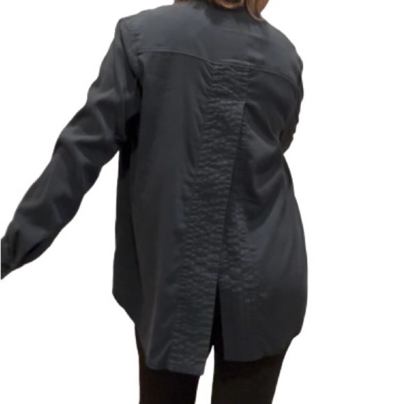 Define Your Inspiration-Women's Blue Button Down Split back Top - Picture 3 of 5